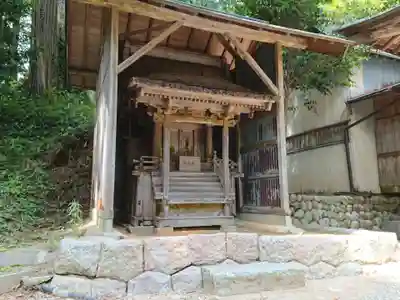 白鳥神社の本殿・本堂