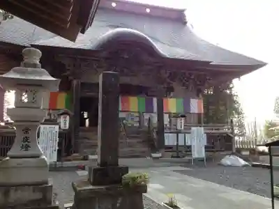 如法寺(鳥追観音)の本殿・本堂