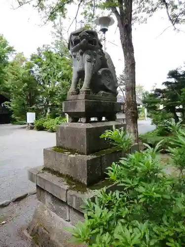 比布神社の狛犬