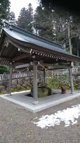 気多若宮神社の手水