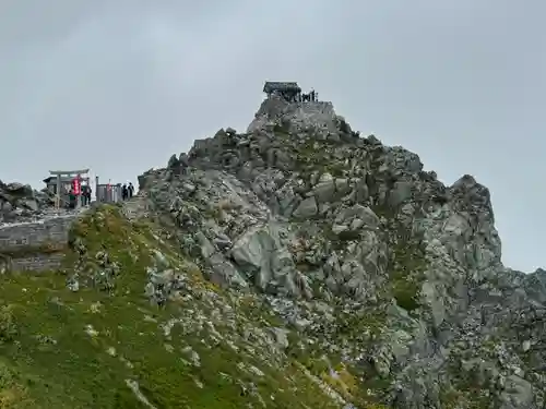 雄山神社峰本社の本殿・本堂