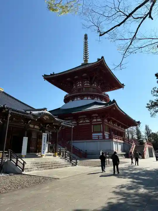 成田山平和大塔の{uncategorized: "未分類", other: "その他", undefined: "問題あり", building: "その他建物", grave: "お墓", sacred_gate: "鳥居", guardian: "狛犬", statue: "像", buddha: "仏像", history: "歴史", nature: "自然", garden: "庭園", animal: "動物", pagoda: "塔", temizu: "手水舎", mountain_gate: "山門・神門", sanctuary: "本殿・本堂", subordinate: "末社・摂社", art: "芸術", scenery: "景色", jizo: "地蔵", ema: "絵馬", goshuin: "御朱印", omikuji: "おみくじ", items: "授与品その他", amulet: "お守り", goshuincho: "御朱印帳", eats: "食事", festival: "お祭り", votive_dance: "神楽", shichigosan: "七五三参", wedding: "結婚式", experience: "体験その他", initially: "初詣", around: "周辺", anti_infection: "感染症対策"}