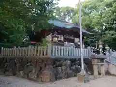 白山神社の本殿