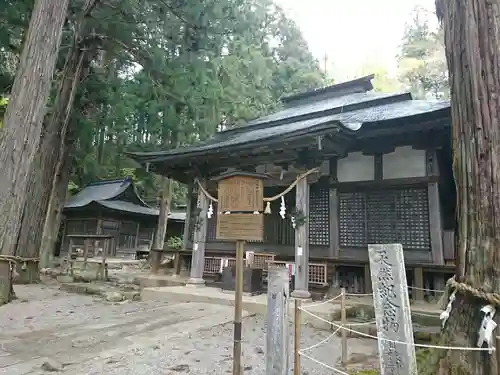 日枝神社の本殿・本堂