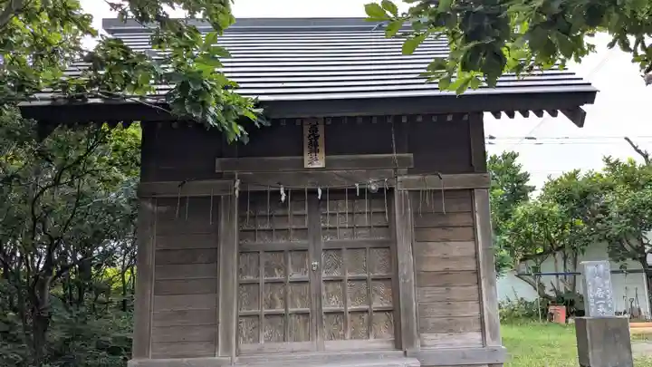 天塩厳島神社の末社・摂社