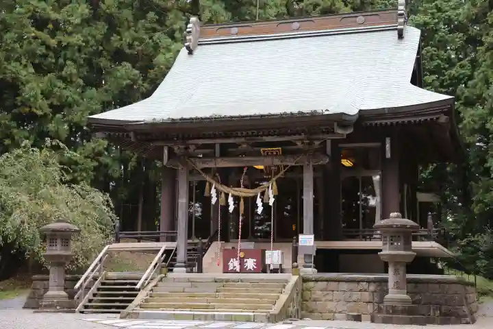 八幡神社の本殿・本堂