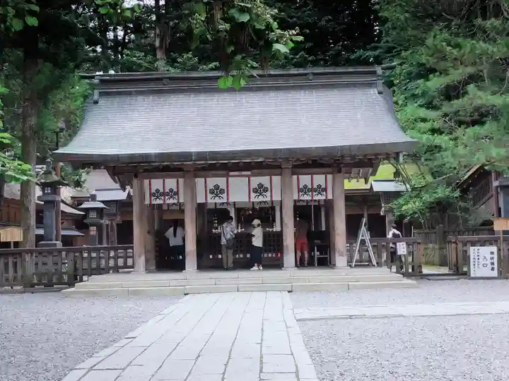 諏訪大社(長野県)