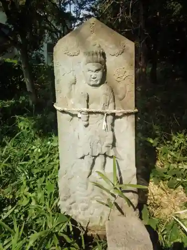 浅間神社の仏像