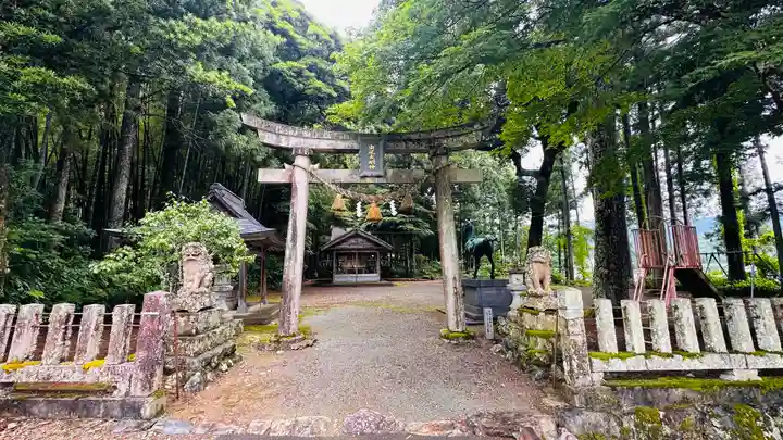 虫尾神社(福井県)