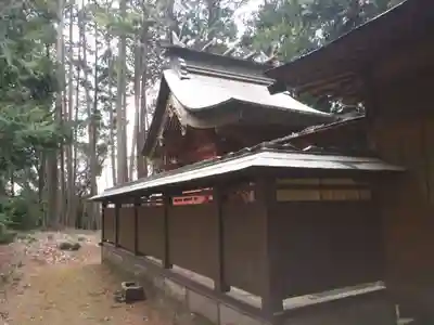 八幡神社の本殿・本堂