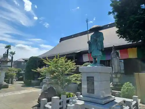 瑞光寺の像