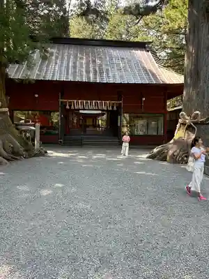 諏訪内山神社(山梨県)