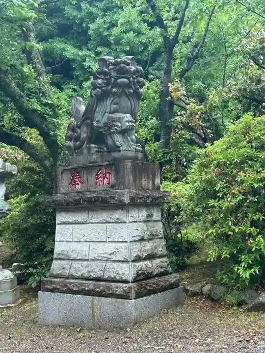 香取神宮の{uncategorized: "未分類", other: "その他", undefined: "問題あり", building: "その他建物", grave: "お墓", sacred_gate: "鳥居", guardian: "狛犬", statue: "像", buddha: "仏像", history: "歴史", nature: "自然", garden: "庭園", animal: "動物", pagoda: "塔", temizu: "手水舎", mountain_gate: "山門・神門", sanctuary: "本殿・本堂", subordinate: "末社・摂社", art: "芸術", scenery: "景色", jizo: "地蔵", ema: "絵馬", goshuin: "御朱印", omikuji: "おみくじ", items: "授与品その他", amulet: "お守り", goshuincho: "御朱印帳", eats: "食事", festival: "お祭り", votive_dance: "神楽", shichigosan: "七五三参", wedding: "結婚式", experience: "体験その他", initially: "初詣", around: "周辺", anti_infection: "感染症対策"}