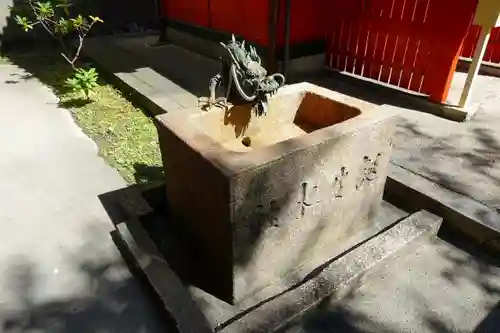 六孫王神社の手水舎