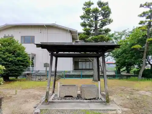 渚神社の手水舎