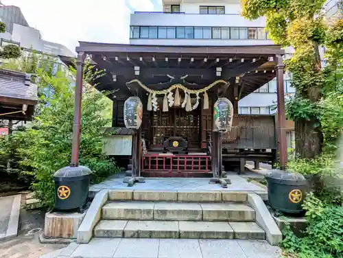 太田姫稲荷神社の本殿・本堂