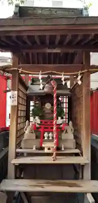延壽稲荷神社の本殿・本堂