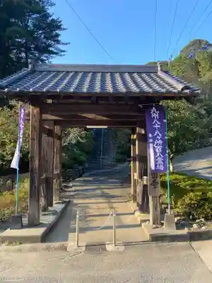 南淋寺の山門・神門