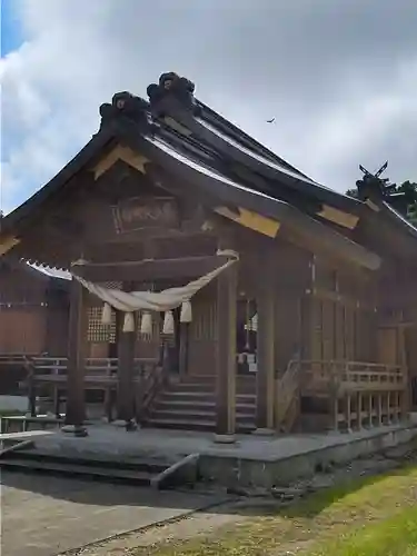 居多神社の本殿