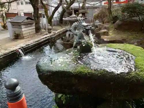 射楯兵主神社の手水舎