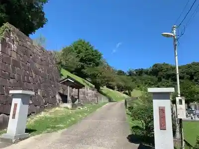 大円寺の山門
