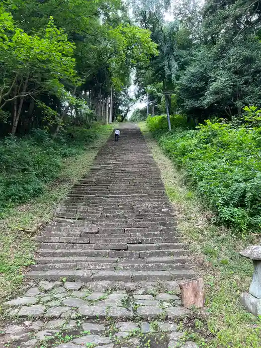 亀岡八幡宮の建物その他