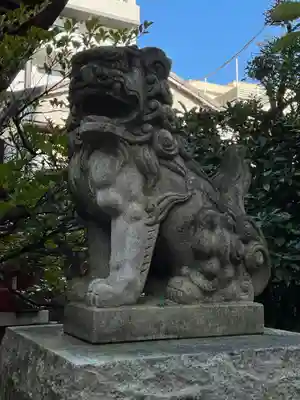 秋葉神社の狛犬