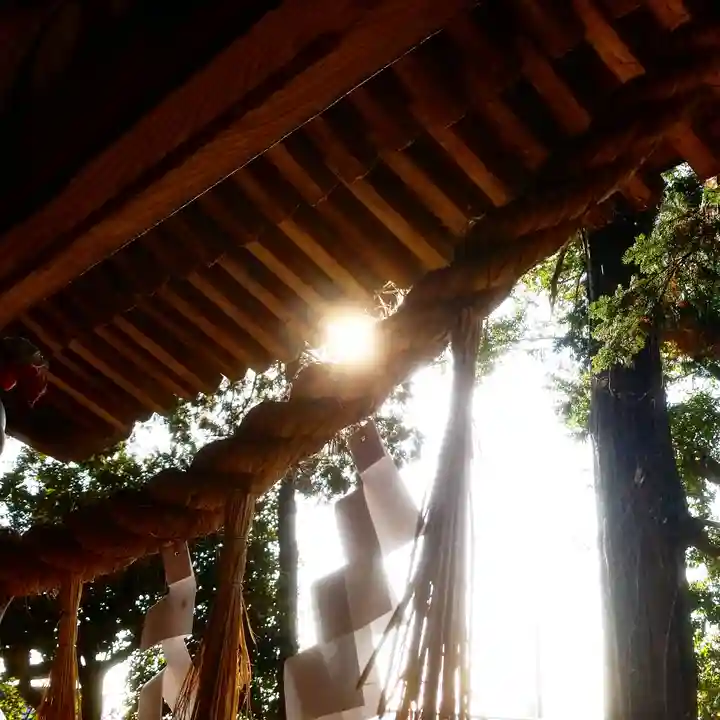 根山神社の本殿・本堂