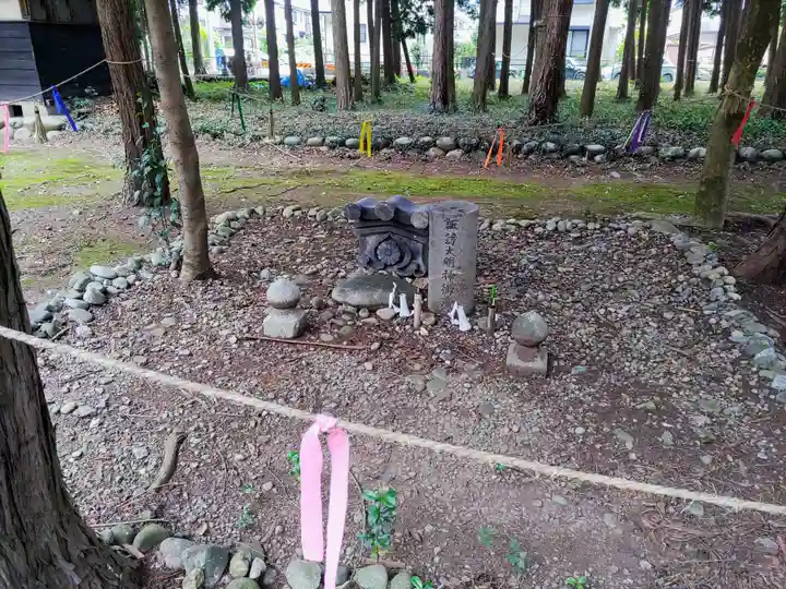 諸鑺神社(諸鍬神社)のその他建物