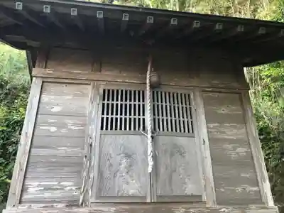 八幡神社の本殿・本堂