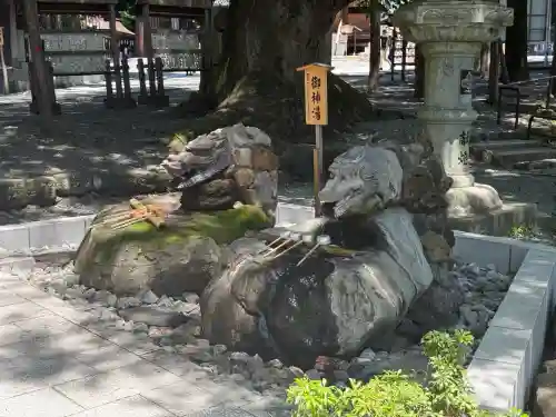 諏訪大社下社秋宮(長野県)