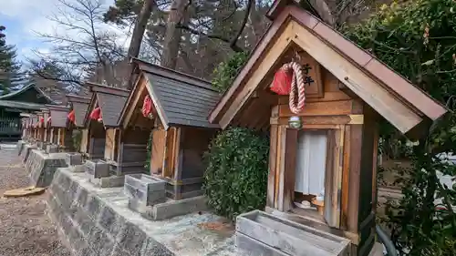 盛岡八幡宮の末社