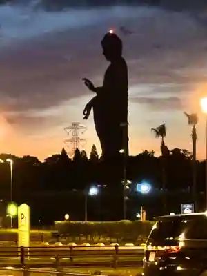 東本願寺本廟 牛久浄苑（牛久大仏）(茨城県)