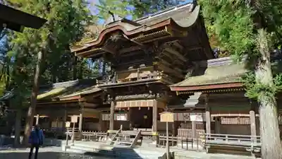 諏訪大社下社春宮(長野県)