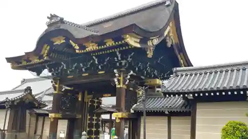 本願寺（西本願寺）の山門・神門