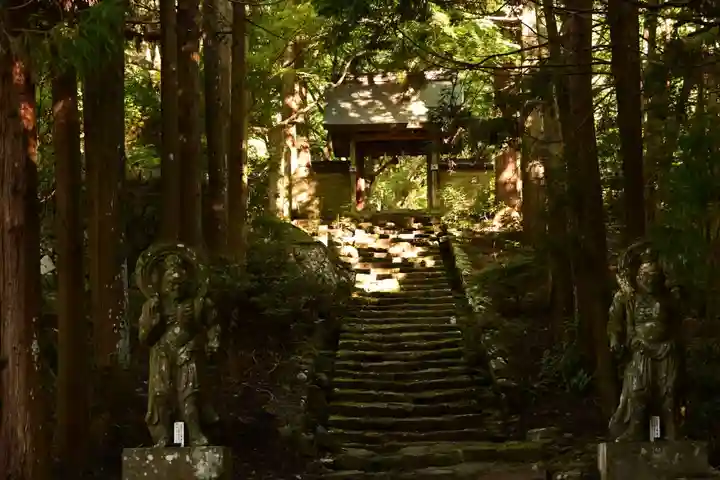 両子寺(大分県)