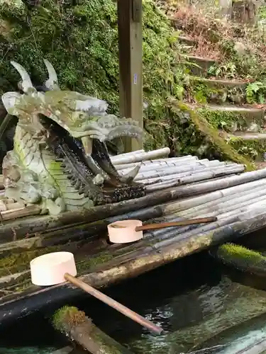 施福寺の手水