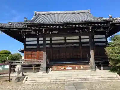 證願寺の{uncategorized: "未分類", other: "その他", undefined: "問題あり", building: "その他建物", grave: "お墓", sacred_gate: "鳥居", guardian: "狛犬", statue: "像", buddha: "仏像", history: "歴史", nature: "自然", garden: "庭園", animal: "動物", pagoda: "塔", temizu: "手水舎", mountain_gate: "山門・神門", sanctuary: "本殿・本堂", subordinate: "末社・摂社", art: "芸術", scenery: "景色", jizo: "地蔵", ema: "絵馬", goshuin: "御朱印", omikuji: "おみくじ", items: "授与品その他", amulet: "お守り", goshuincho: "御朱印帳", eats: "食事", festival: "お祭り", votive_dance: "神楽", shichigosan: "七五三参", wedding: "結婚式", experience: "体験その他", initially: "初詣", around: "周辺", anti_infection: "感染症対策"}
