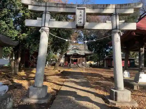 御嶽神社  （上矢部）の鳥居