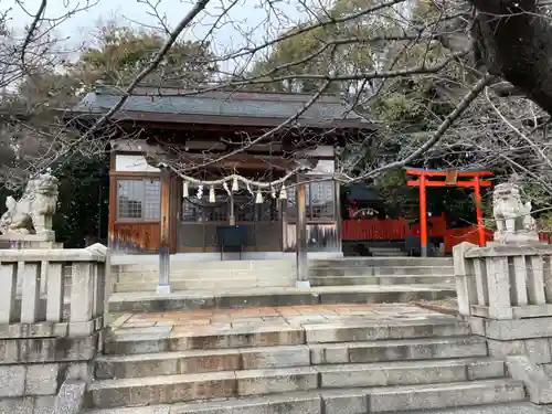 熊野神社の本殿・本堂
