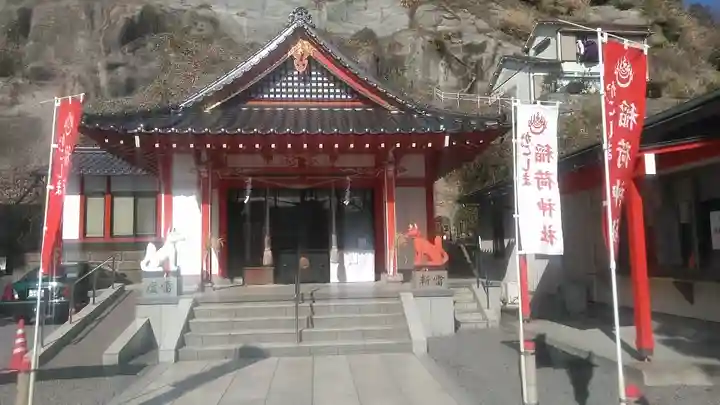 稲荷神社の本殿・本堂