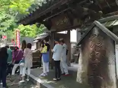 華厳寺（鈴虫寺）の建物その他