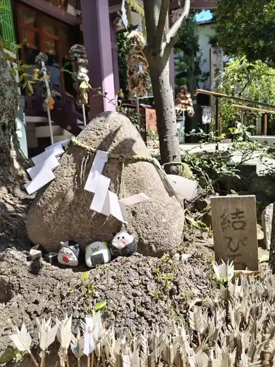 高木神社の庭園