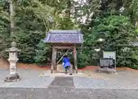八柱神社 (細谷町上大附)の手水舎
