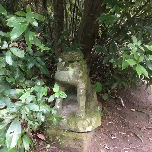 南方神社の狛犬