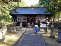 弓削神社の本殿・本堂