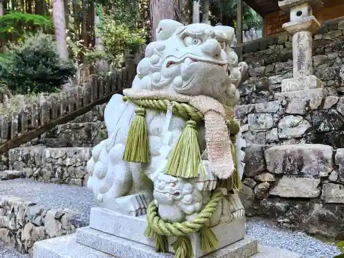 野口神社の狛犬