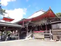 中山寺の本殿・本堂