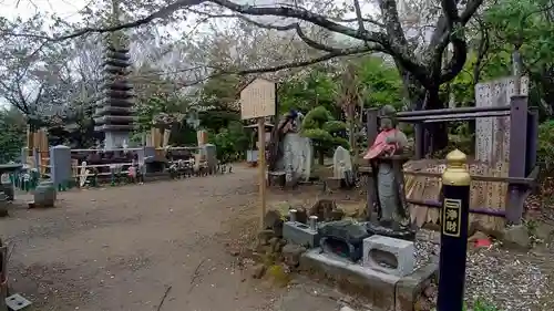 楽法寺（雨引観音）の建物その他