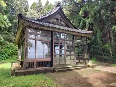 大宮神社の{uncategorized: "未分類", other: "その他", undefined: "問題あり", building: "その他建物", grave: "お墓", sacred_gate: "鳥居", guardian: "狛犬", statue: "像", buddha: "仏像", history: "歴史", nature: "自然", garden: "庭園", animal: "動物", pagoda: "塔", temizu: "手水舎", mountain_gate: "山門・神門", sanctuary: "本殿・本堂", subordinate: "末社・摂社", art: "芸術", scenery: "景色", jizo: "地蔵", ema: "絵馬", goshuin: "御朱印", omikuji: "おみくじ", items: "授与品その他", amulet: "お守り", goshuincho: "御朱印帳", eats: "食事", festival: "お祭り", votive_dance: "神楽", shichigosan: "七五三参", wedding: "結婚式", experience: "体験その他", initially: "初詣", around: "周辺", anti_infection: "感染症対策"}